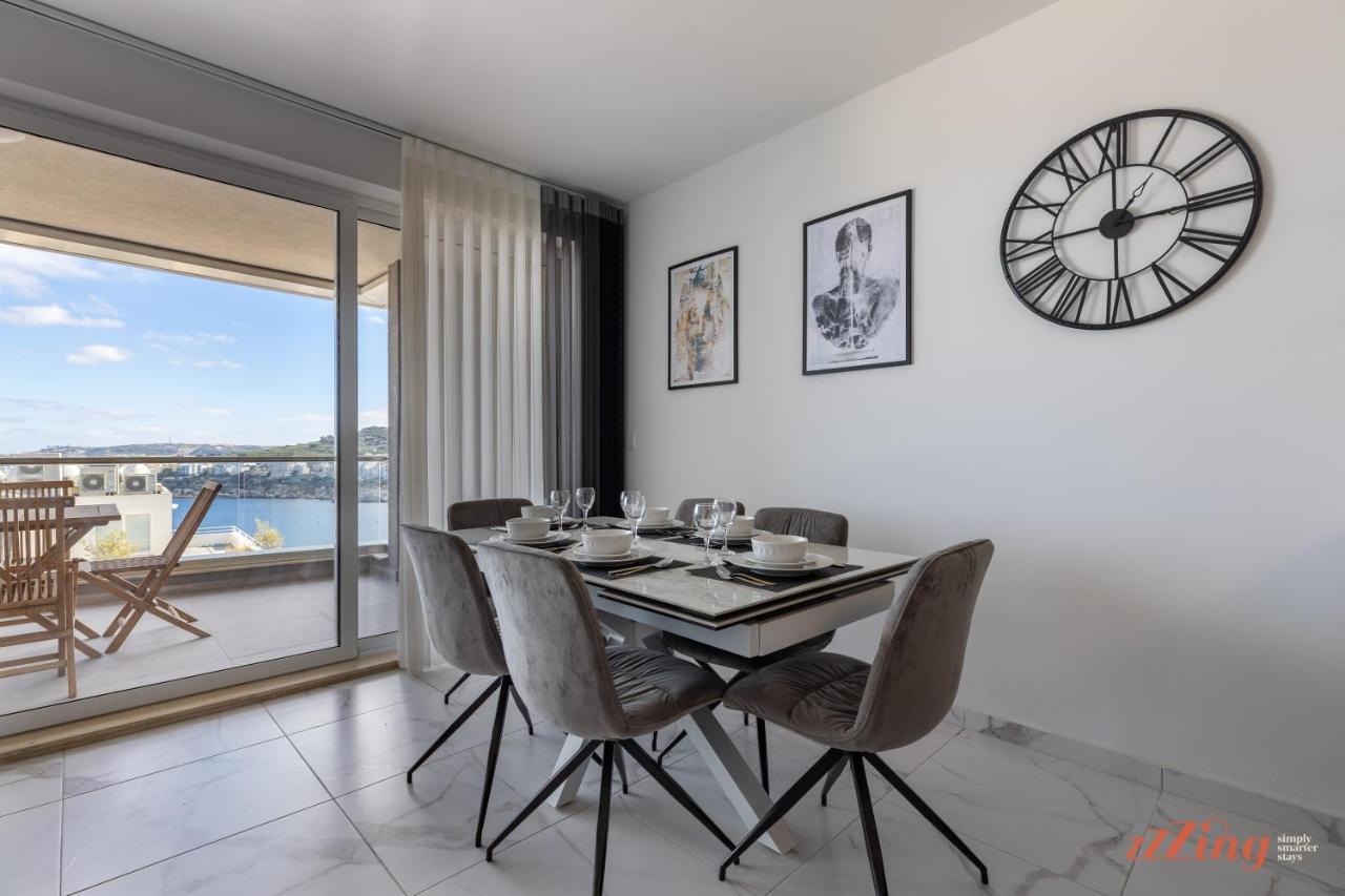 A Stunning Apartment With Spectacular Sea Views เซนต์พอลส์เบย์ ภายนอก รูปภาพ